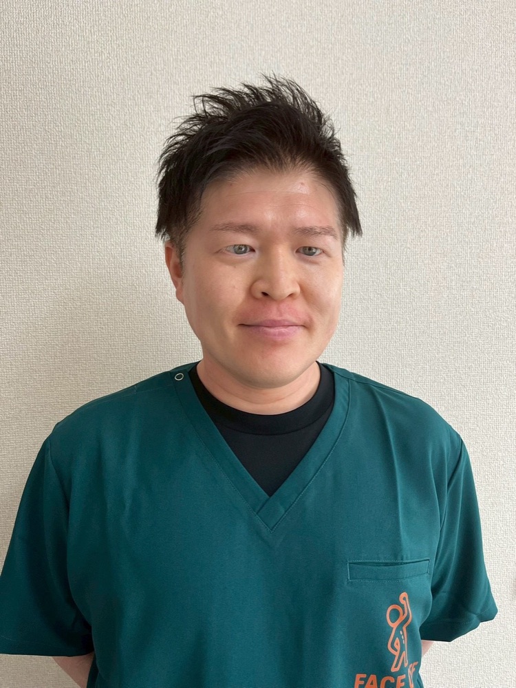 藤原 弘行 院長